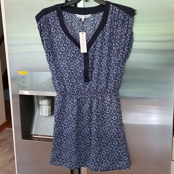 💕CUPCAKES and CASHMERE💕 Rory Printed Short Dress S Small NWT Tile Print - Picture 5 of 8